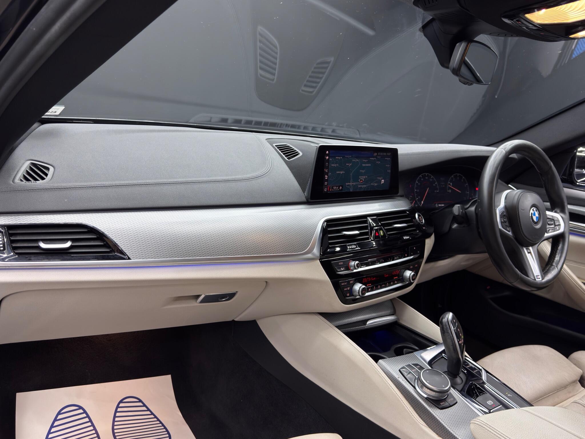 BMW 5 Series - Image 13