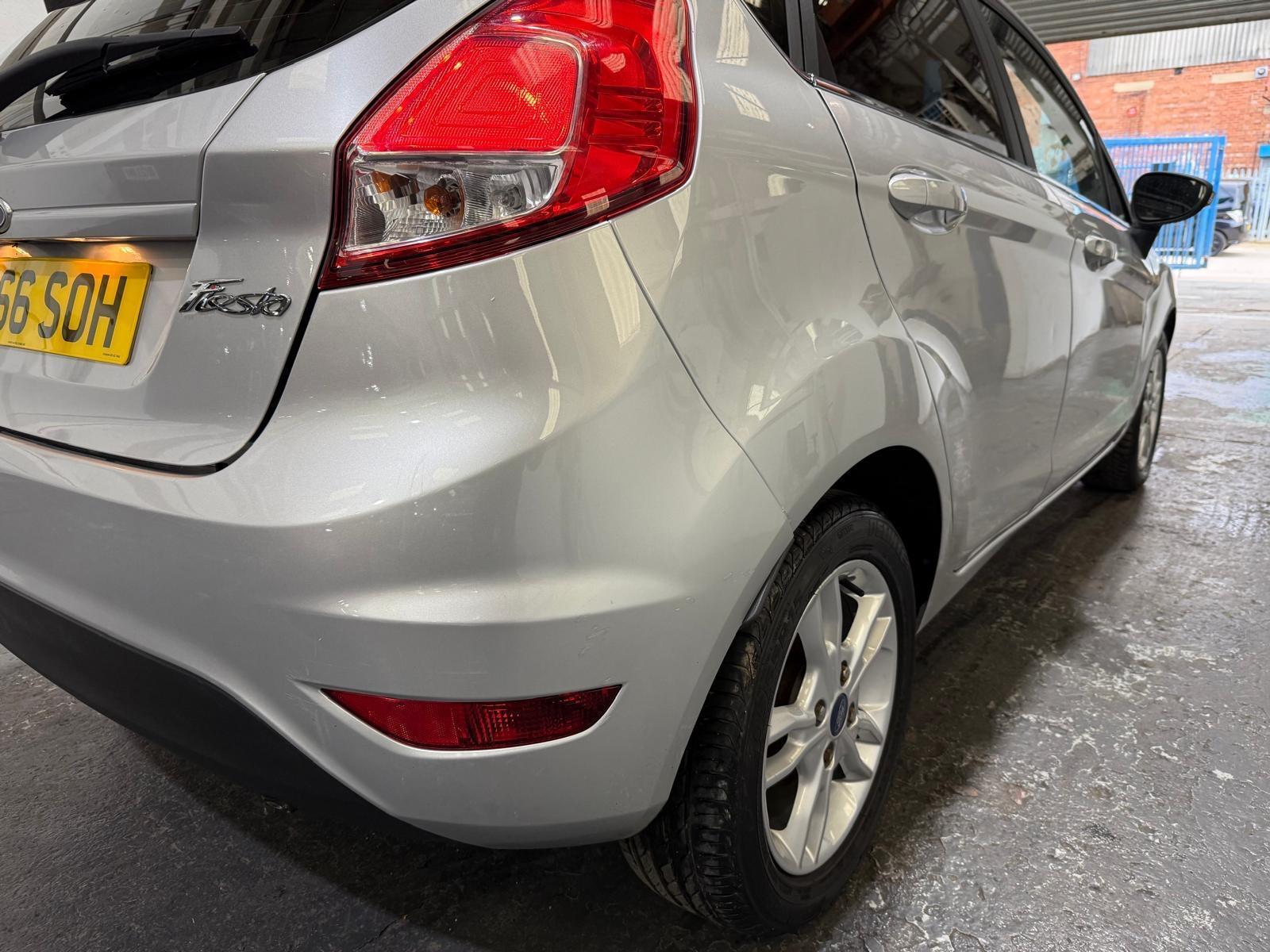 Ford Fiesta - Image 5