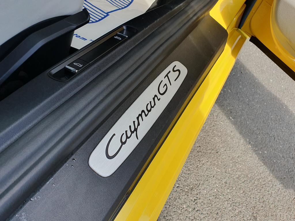 Porsche 718 Cayman - Image 46