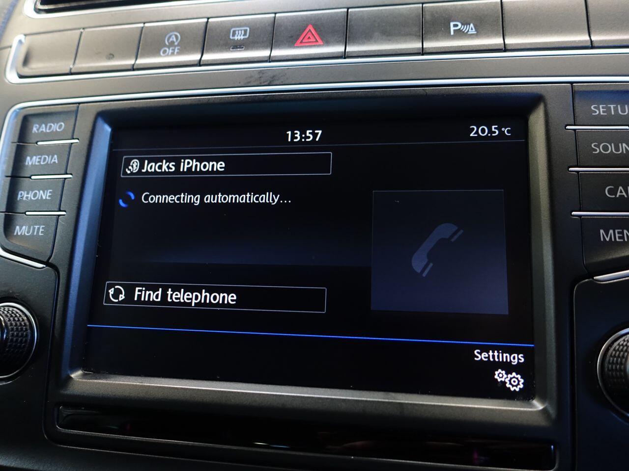 Volkswagen Polo - Image 27