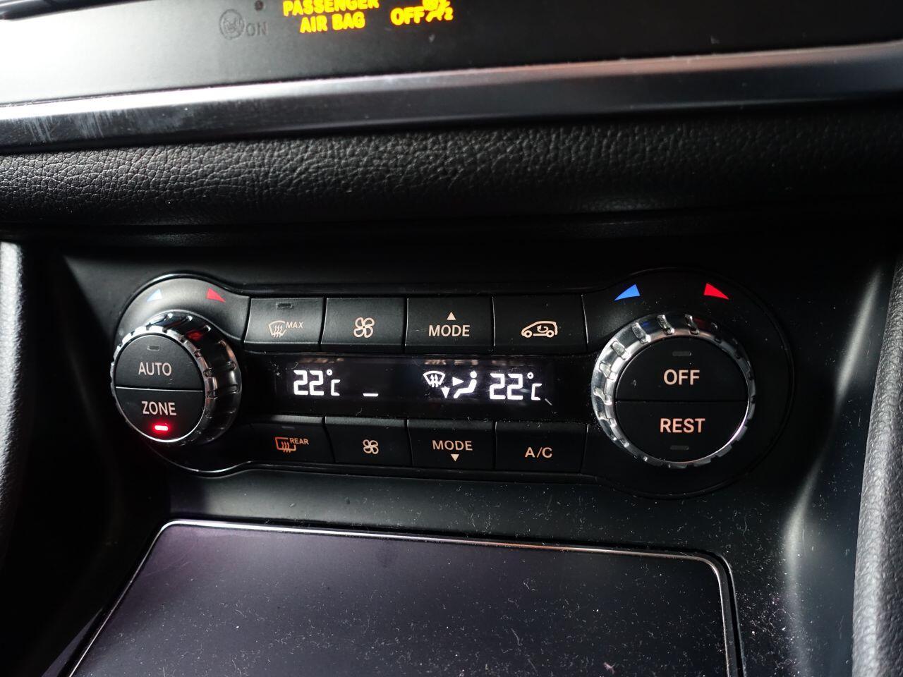 Mercedes-benz GLA - Image 22