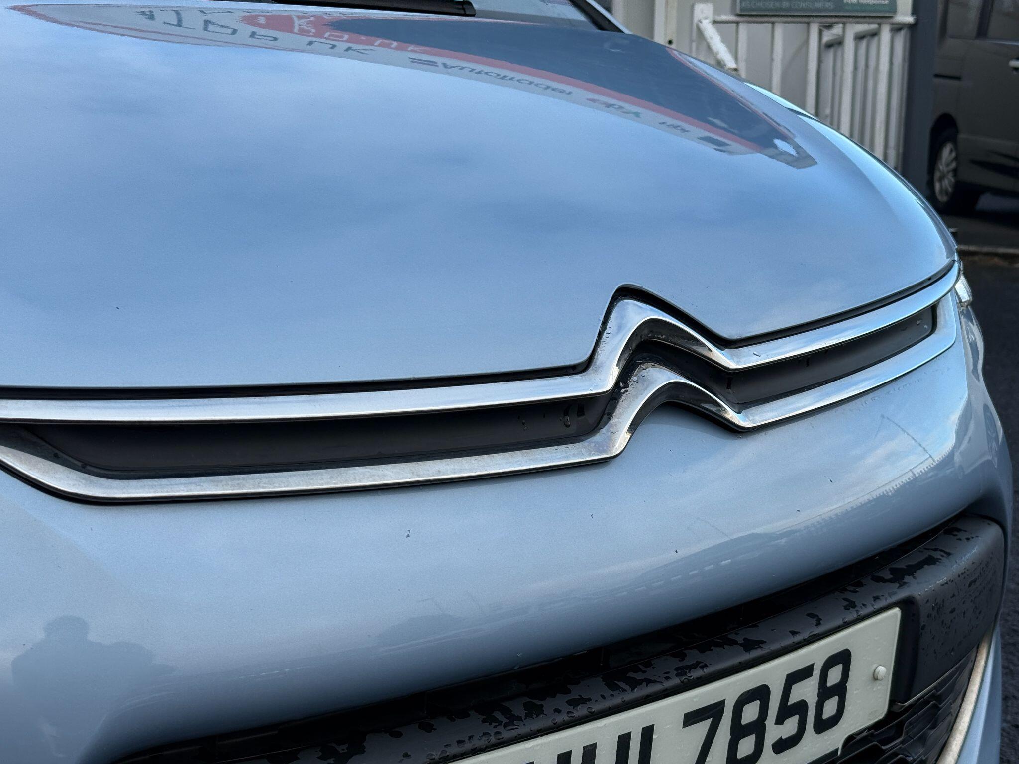 Citroen C4 Picasso - Image 11