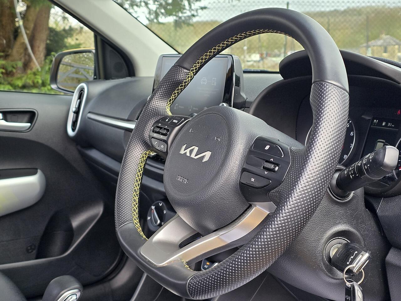 Kia Picanto - Image 11