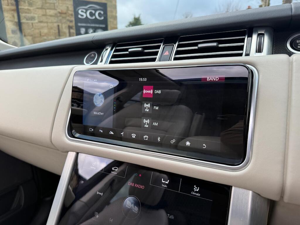 Land Rover Range Rover - Image 18