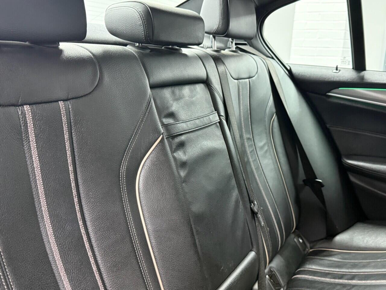 BMW 5 Series - Image 35