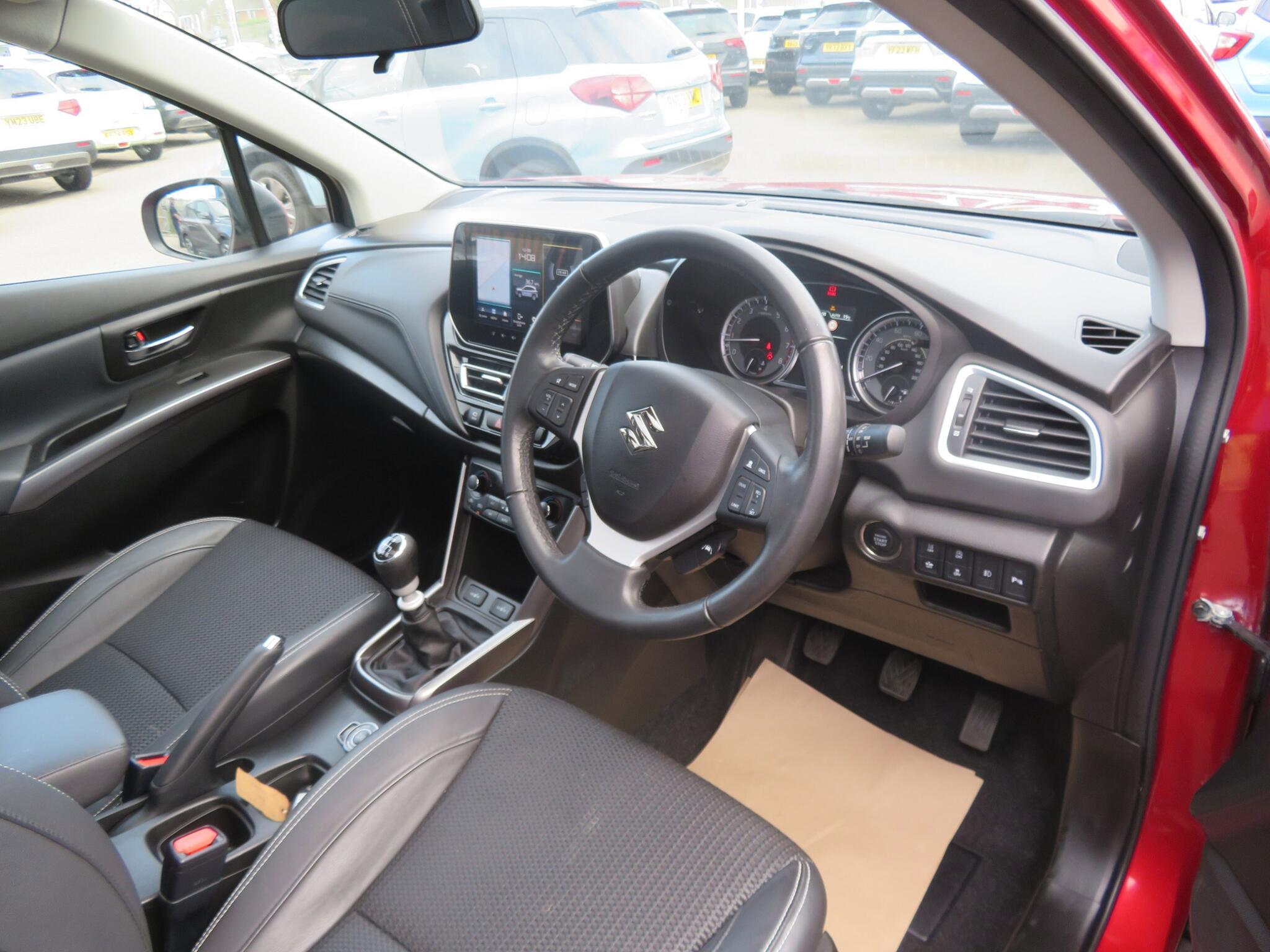Suzuki S-Cross - Image 17