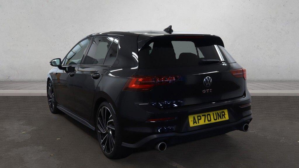Volkswagen Golf - Image 5