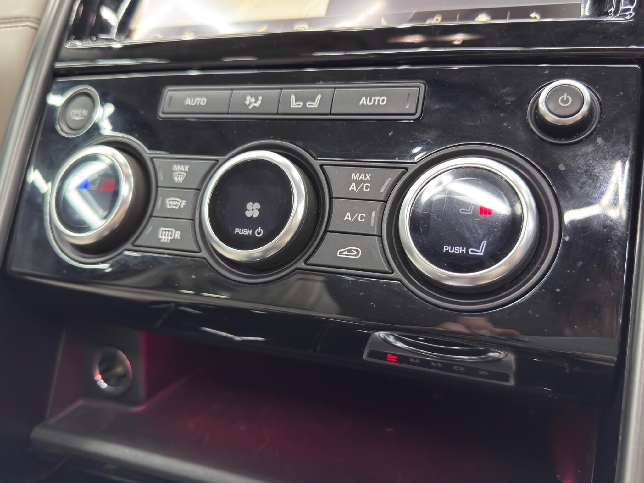 Land Rover Discovery - Image 29