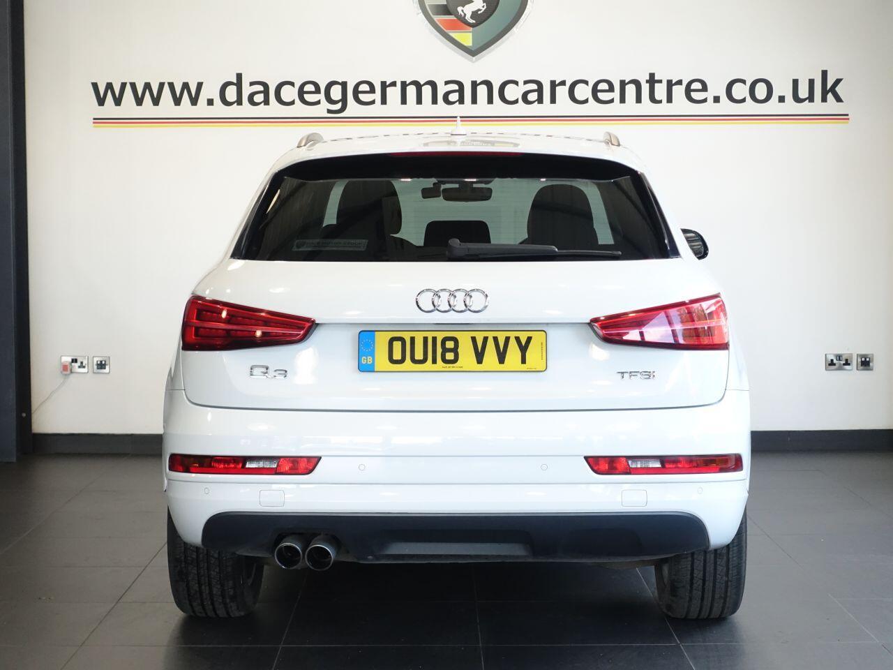 Audi Q3 - Image 7