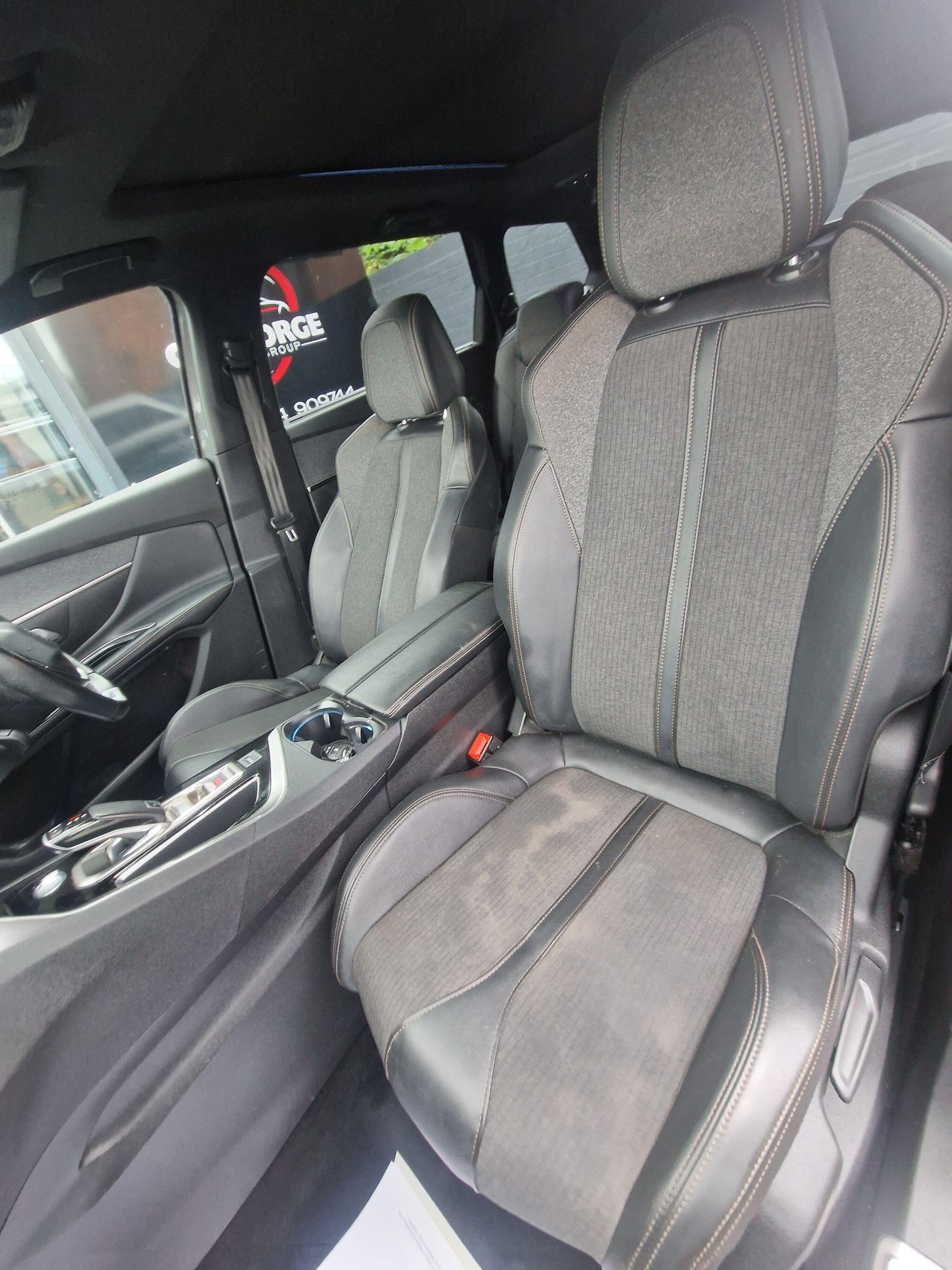 Peugeot 5008 - Image 38