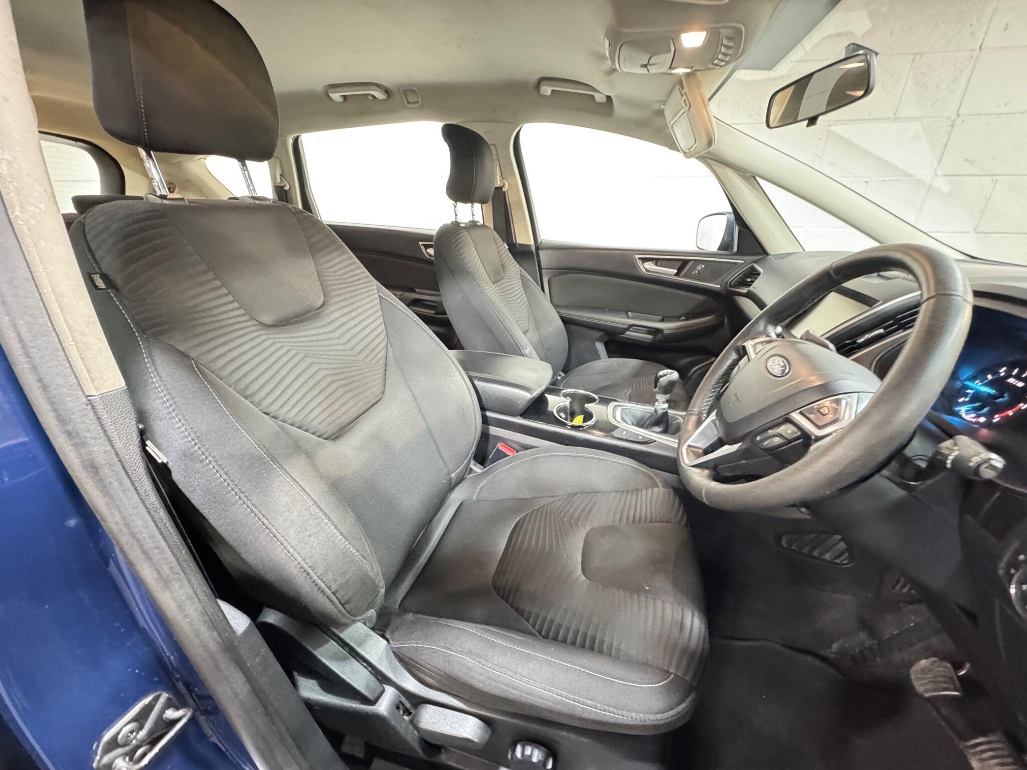 Ford S-MAX - Image 7