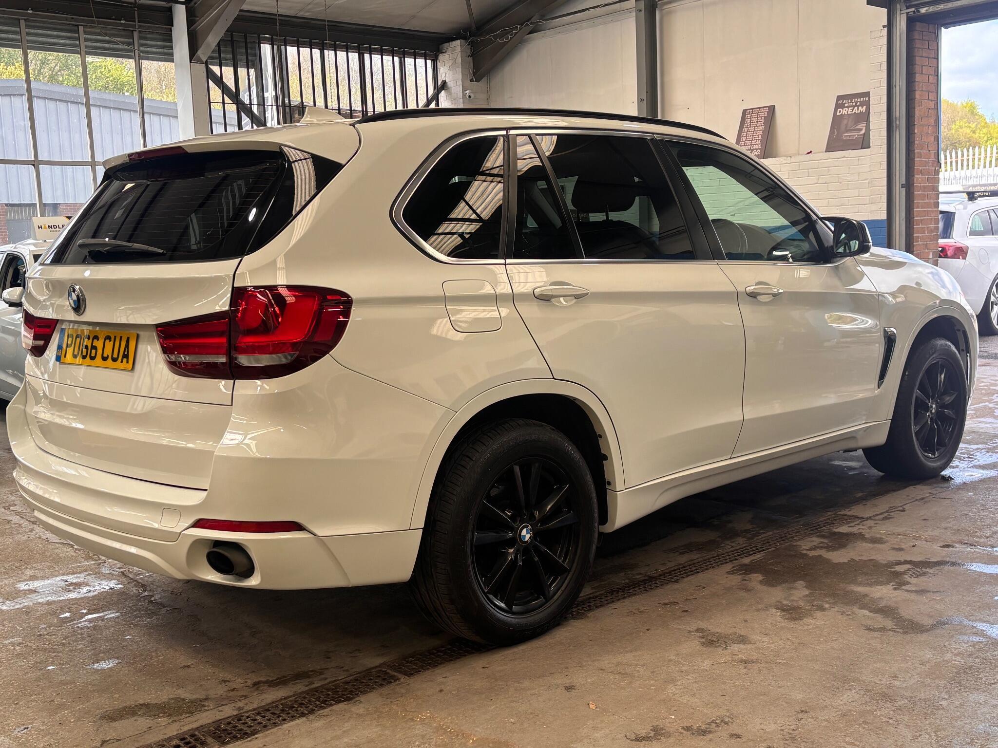 BMW X5 - Image 26
