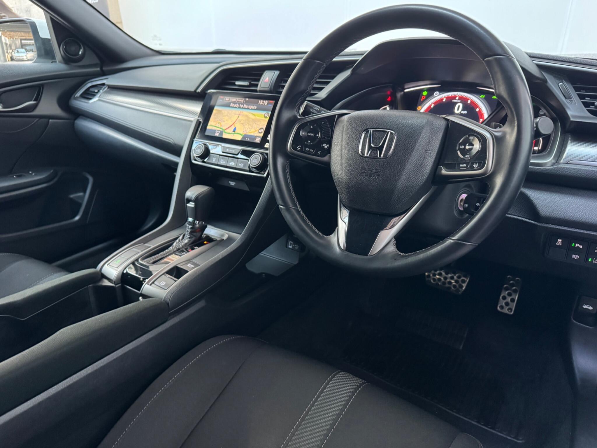 Honda Civic - Image 4