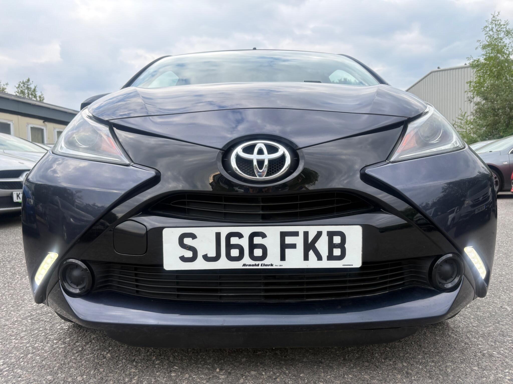 Toyota Aygo - Image 4