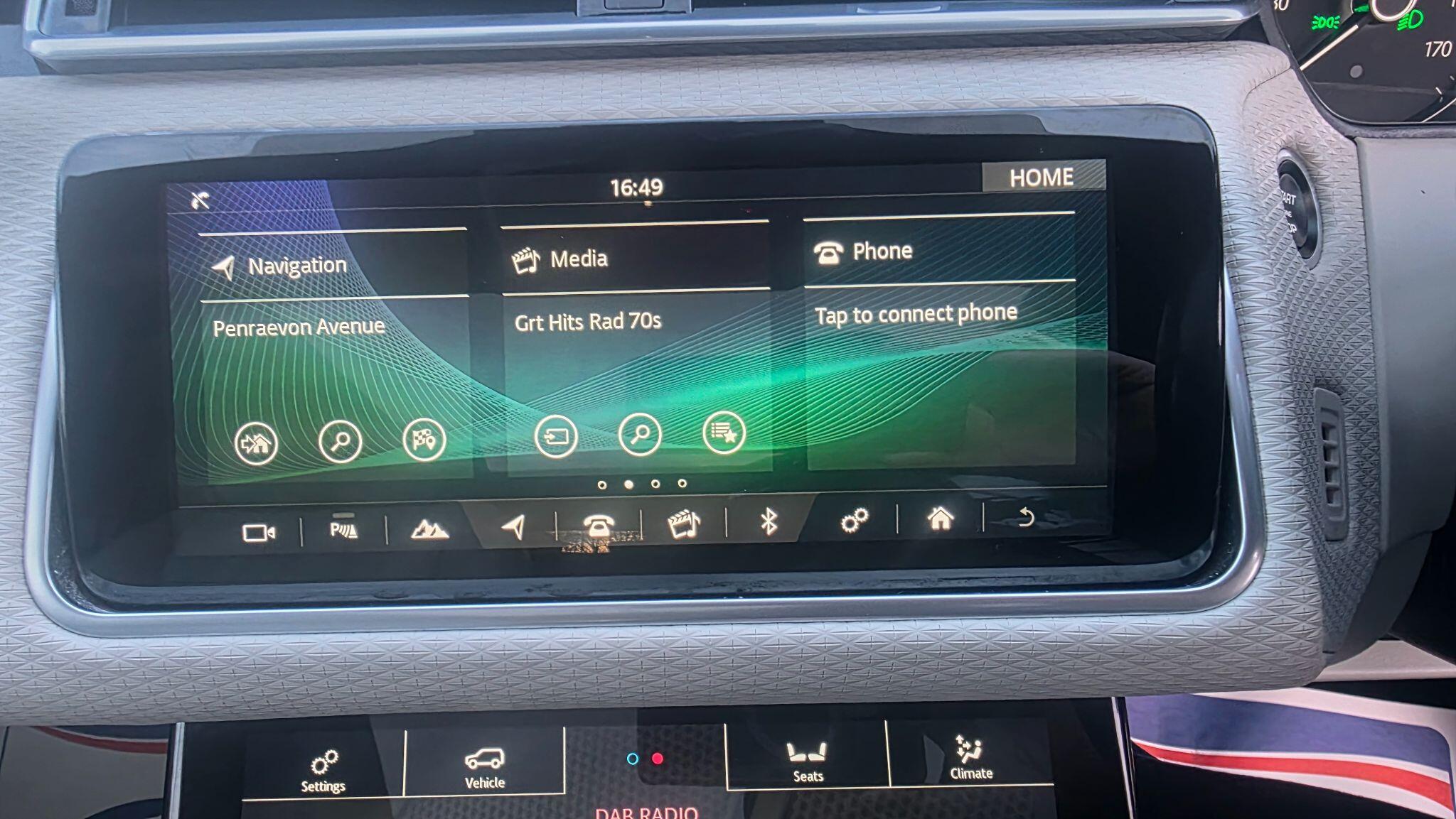 Land Rover Range Rover Velar - Image 54