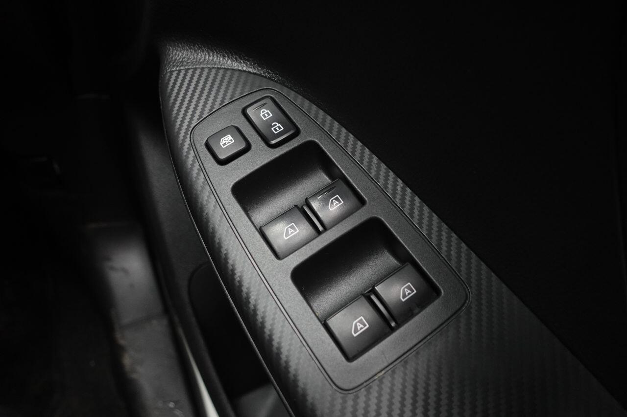 Mitsubishi Eclipse Cross - Image 48