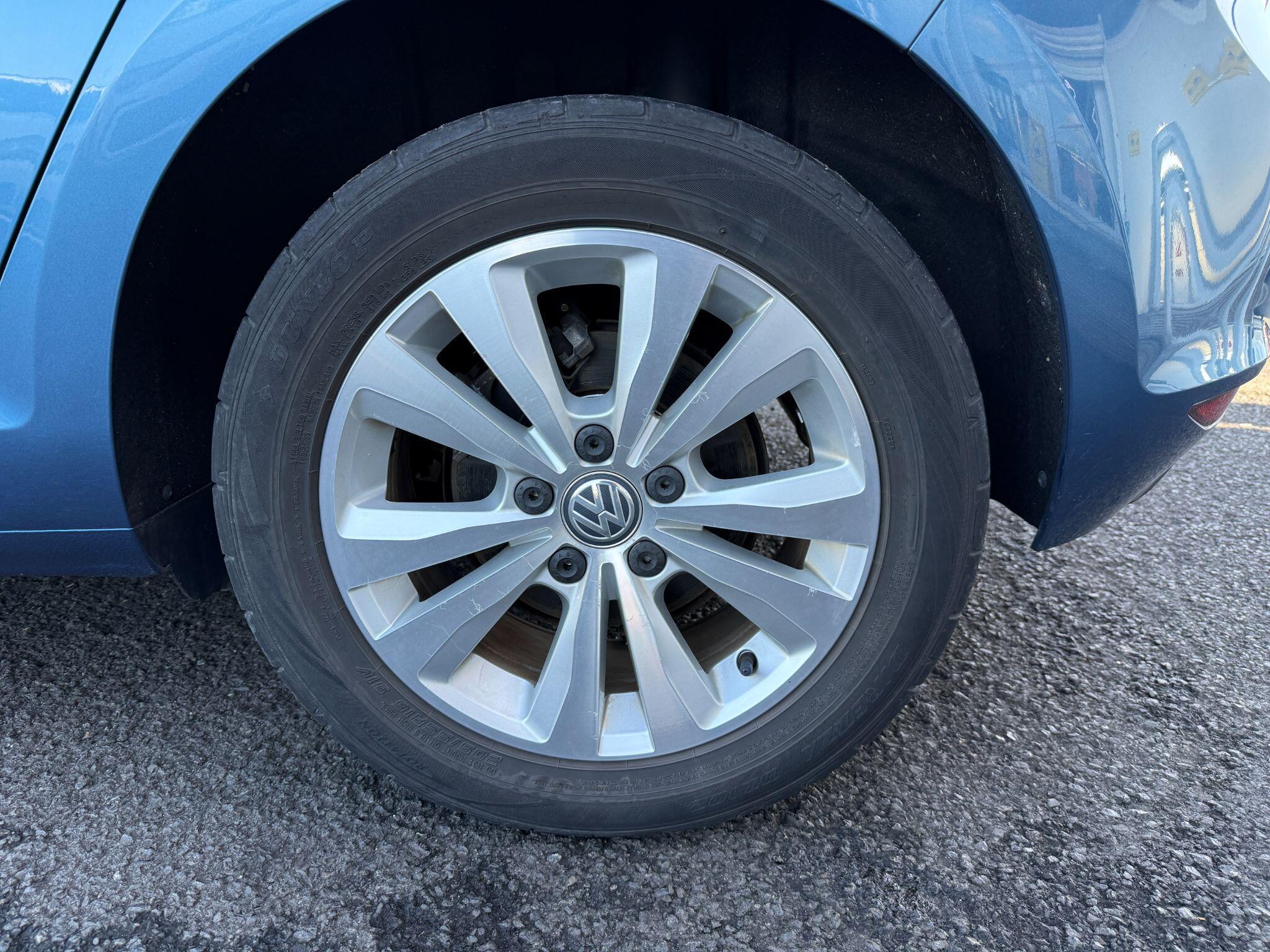 Volkswagen Golf - Image 83
