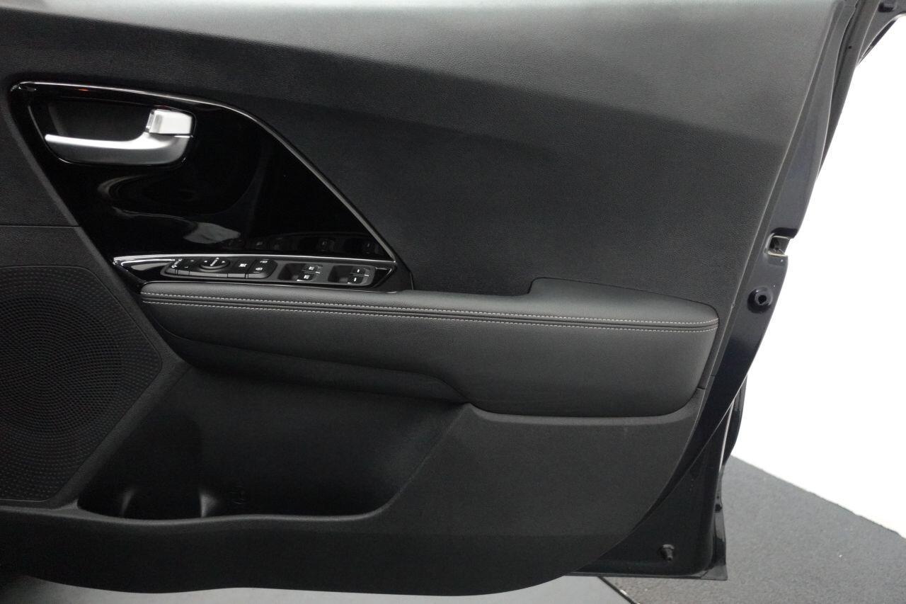 Kia Niro - Image 17