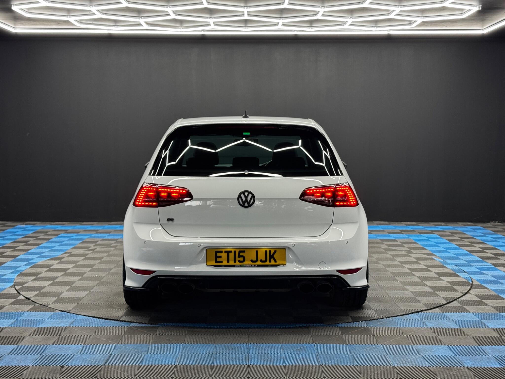 Volkswagen Golf - Image 6