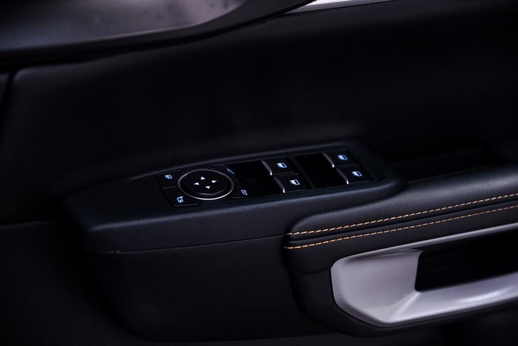 Ford Ranger - Image 36