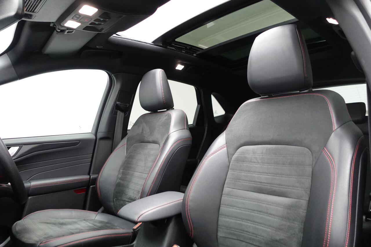 Ford Kuga - Image 17