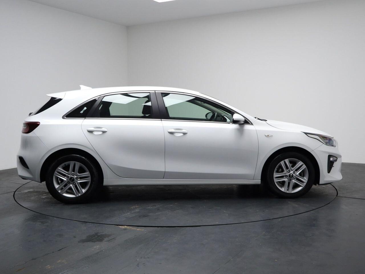 Kia ceed - Image 14