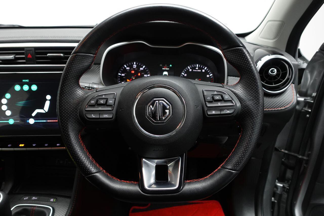 MG MG ZS - Image 27
