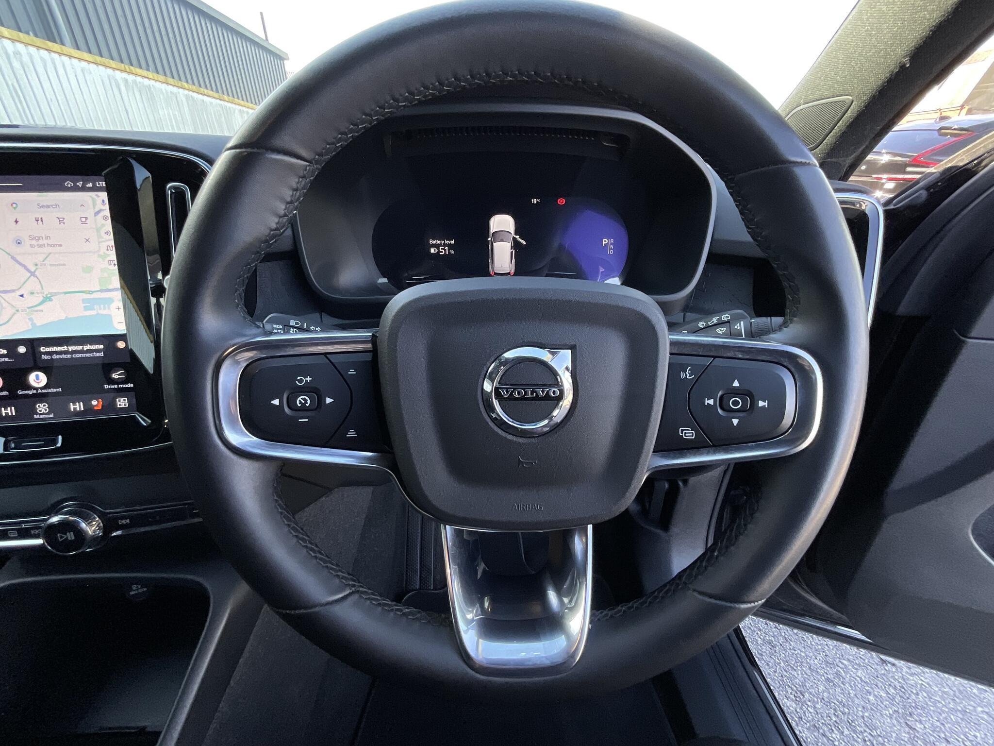 Volvo XC40 - Image 20
