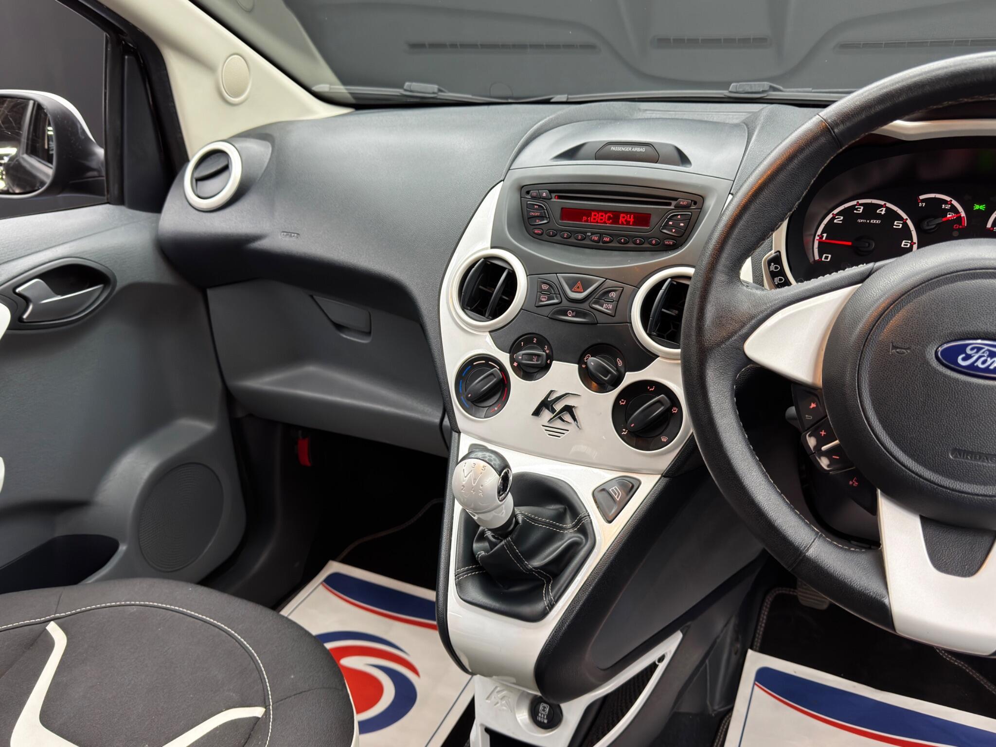 Ford KA - Image 22