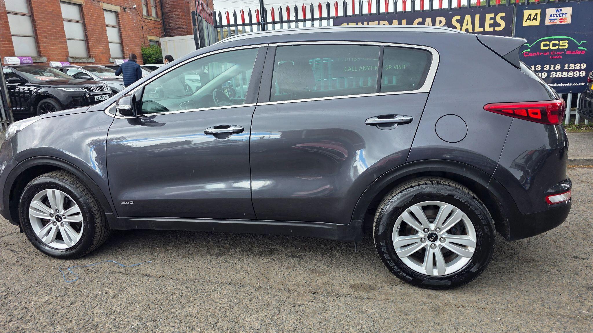 Kia Sportage - Image 13