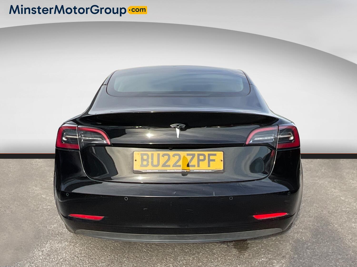 Tesla Model 3 - Image 3