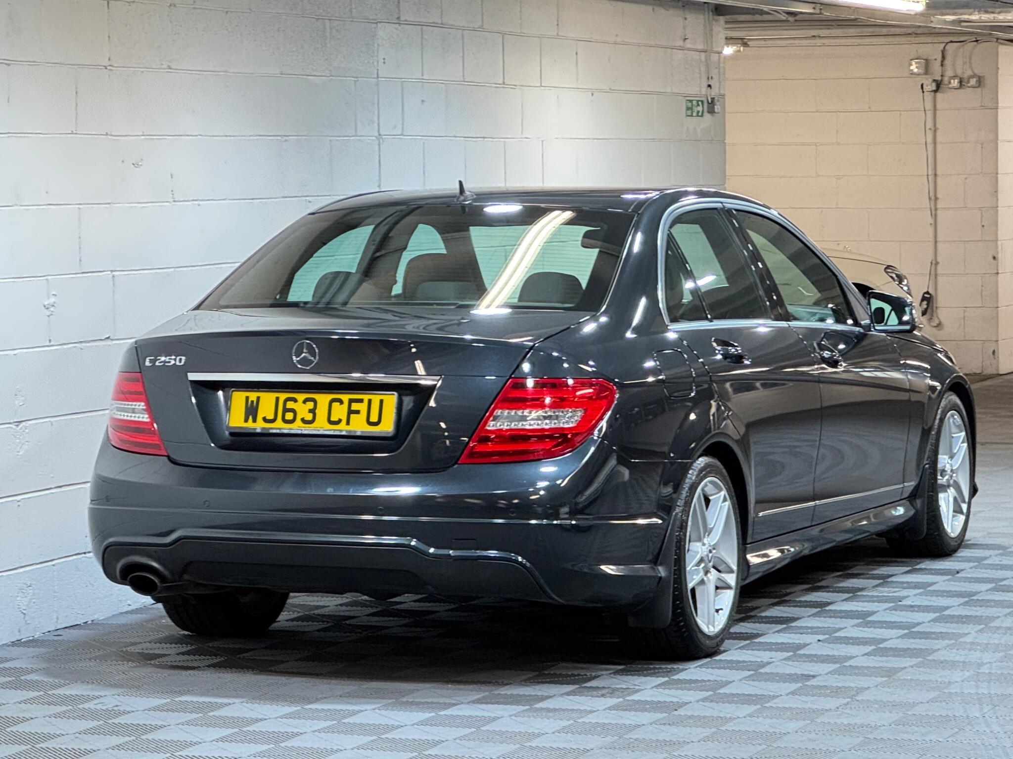 Mercedes C Class - Image 4