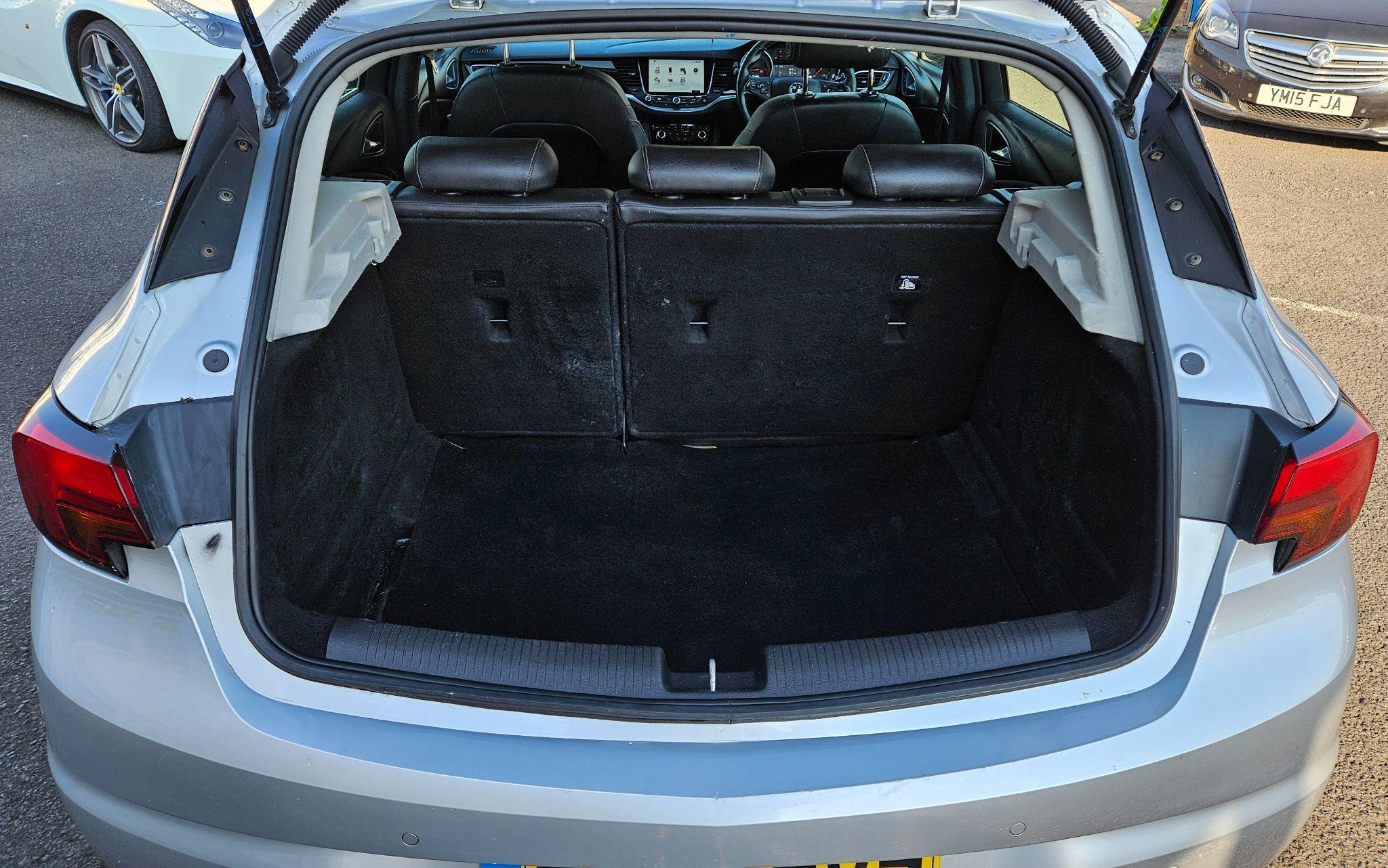 Vauxhall Astra - Image 41