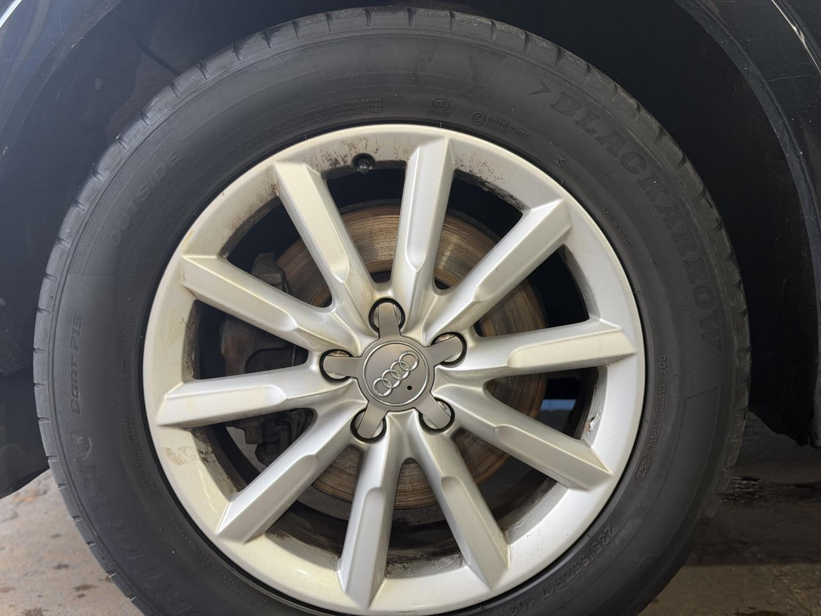 Audi Q3 - Image 15