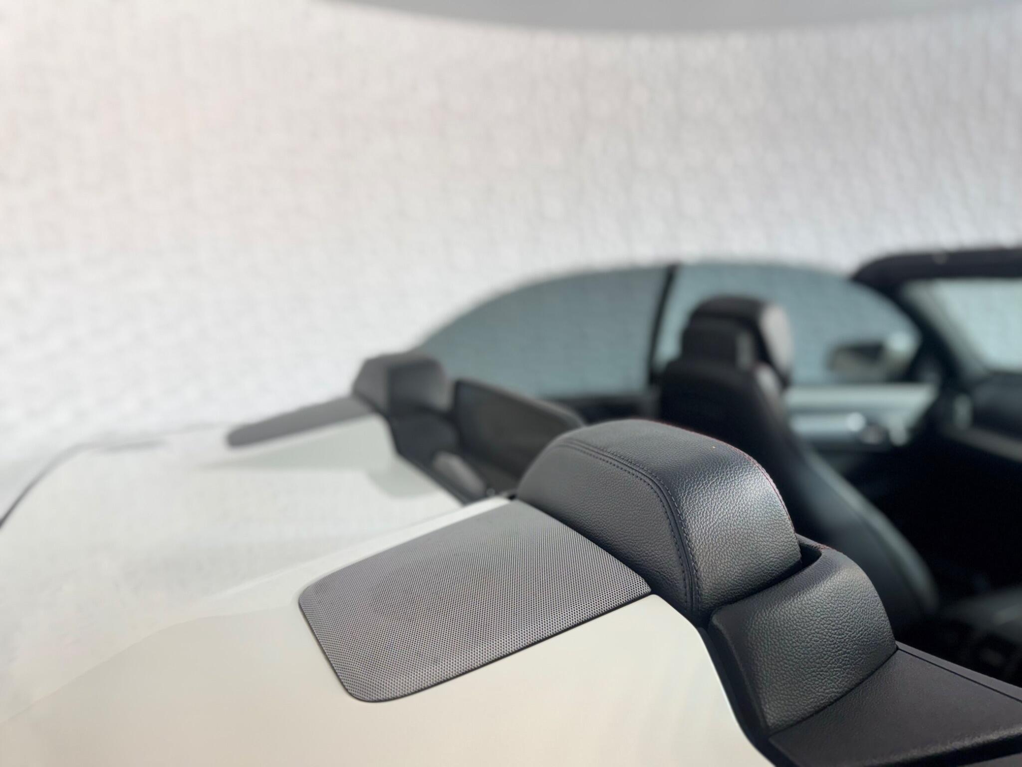 Mercedes E Class - Image 33