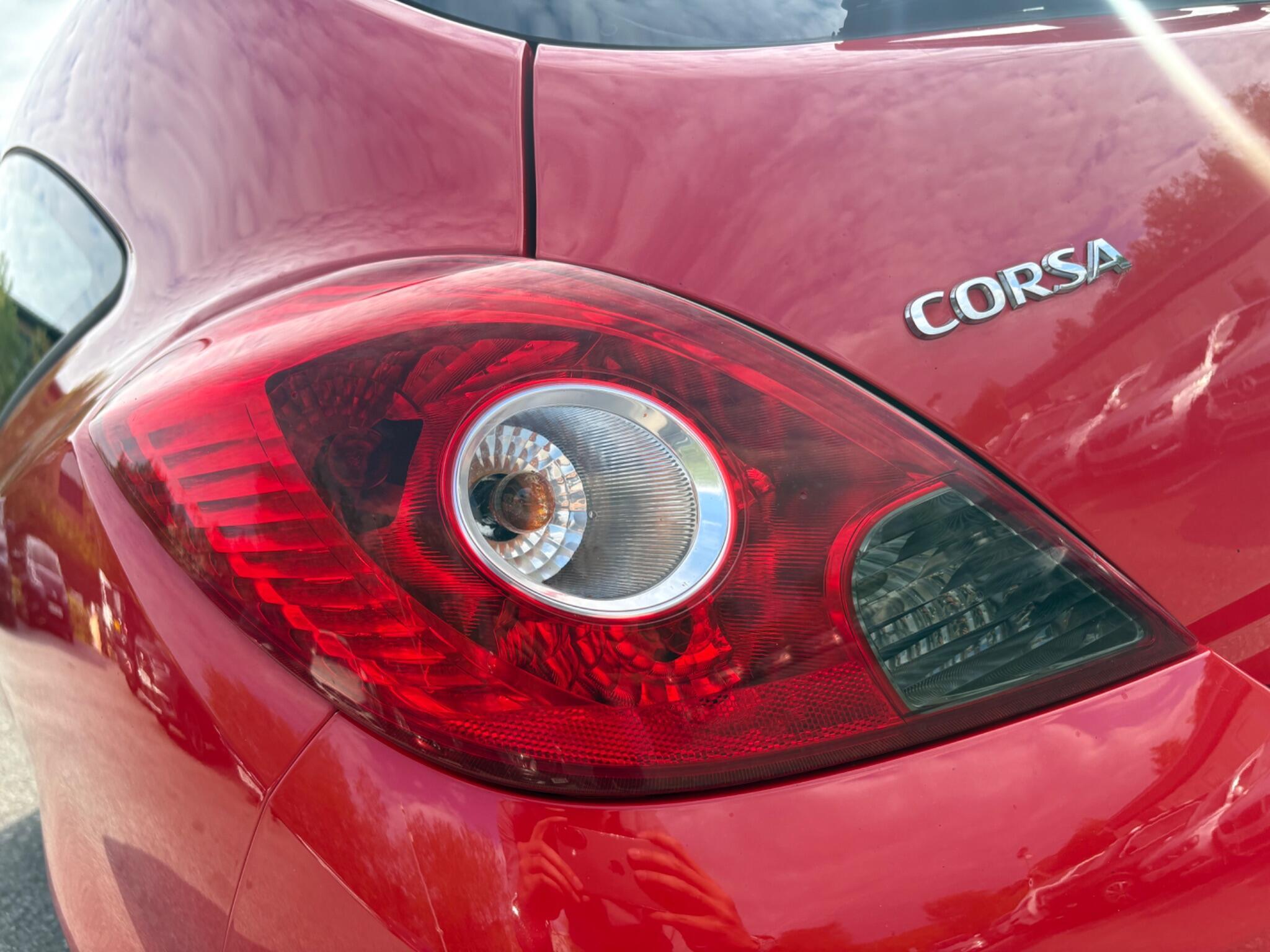 Vauxhall Corsa - Image 15