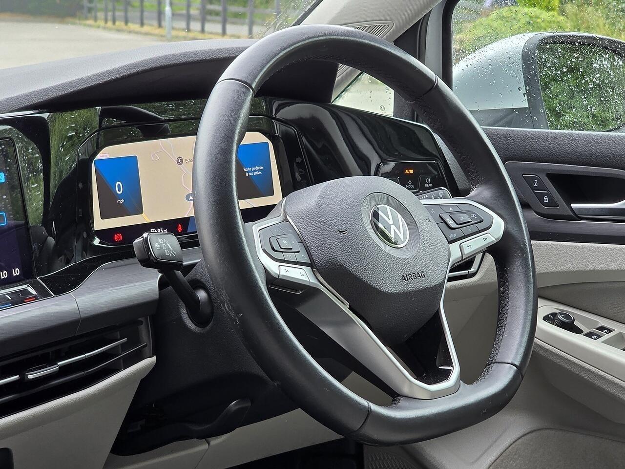Volkswagen Golf - Image 6