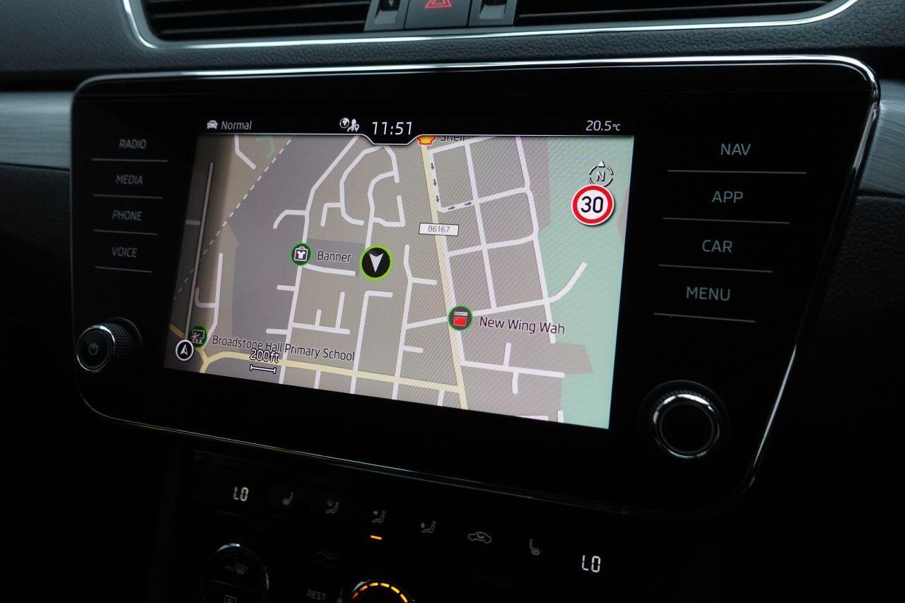 Skoda Superb - Image 2
