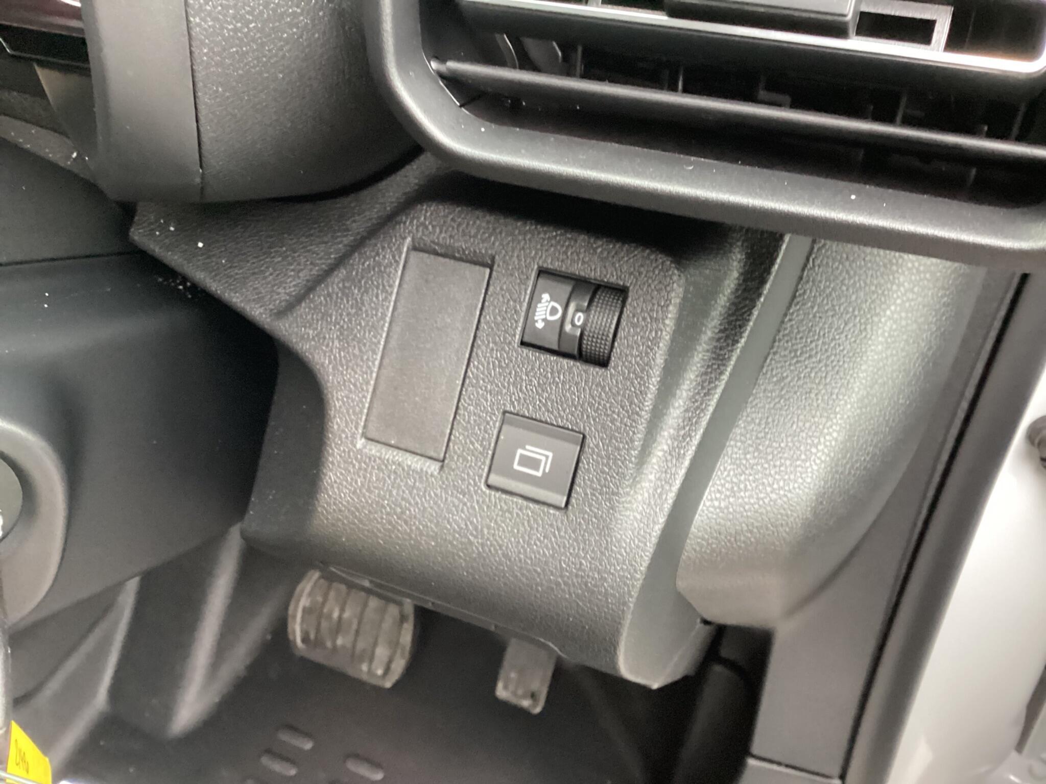 Fiat Doblo - Image 11