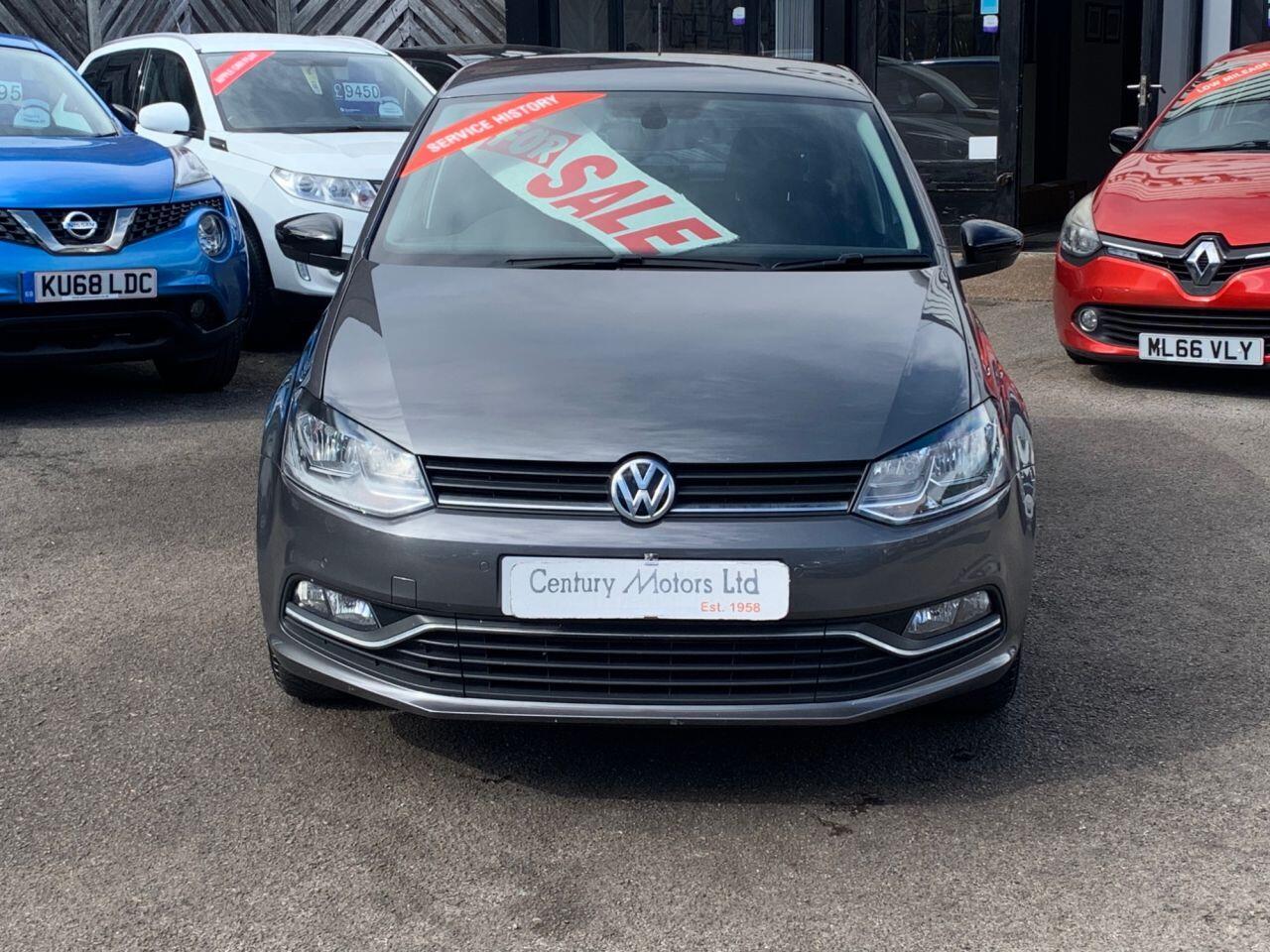 Volkswagen Polo - Image 8