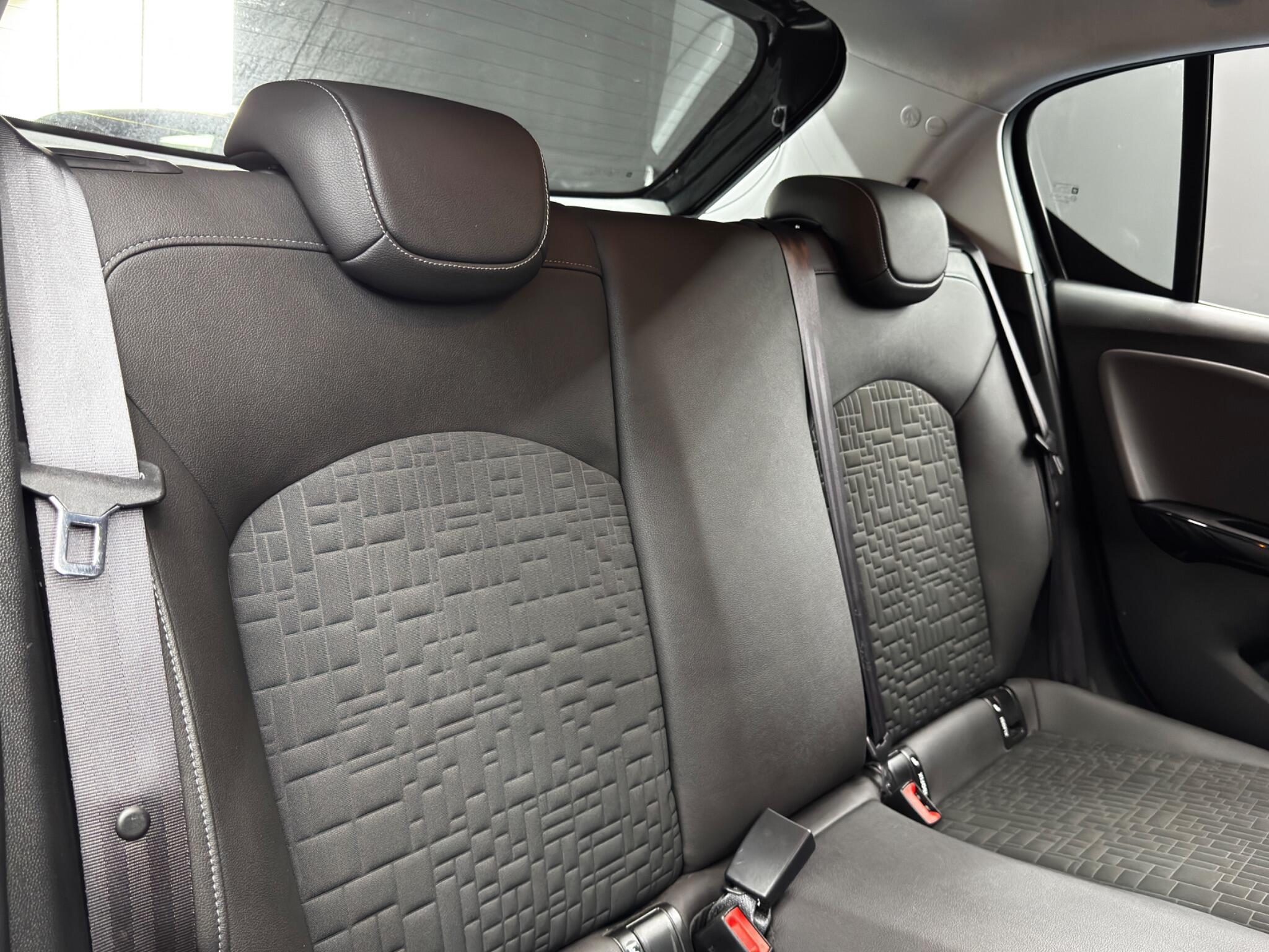 Vauxhall Corsa - Image 15