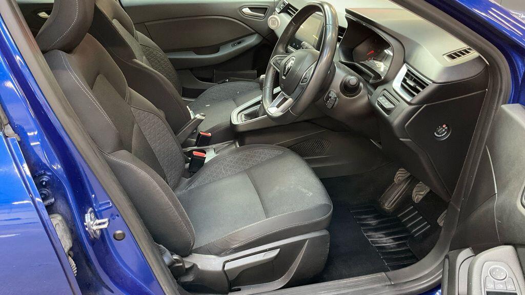 Renault Clio - Image 3