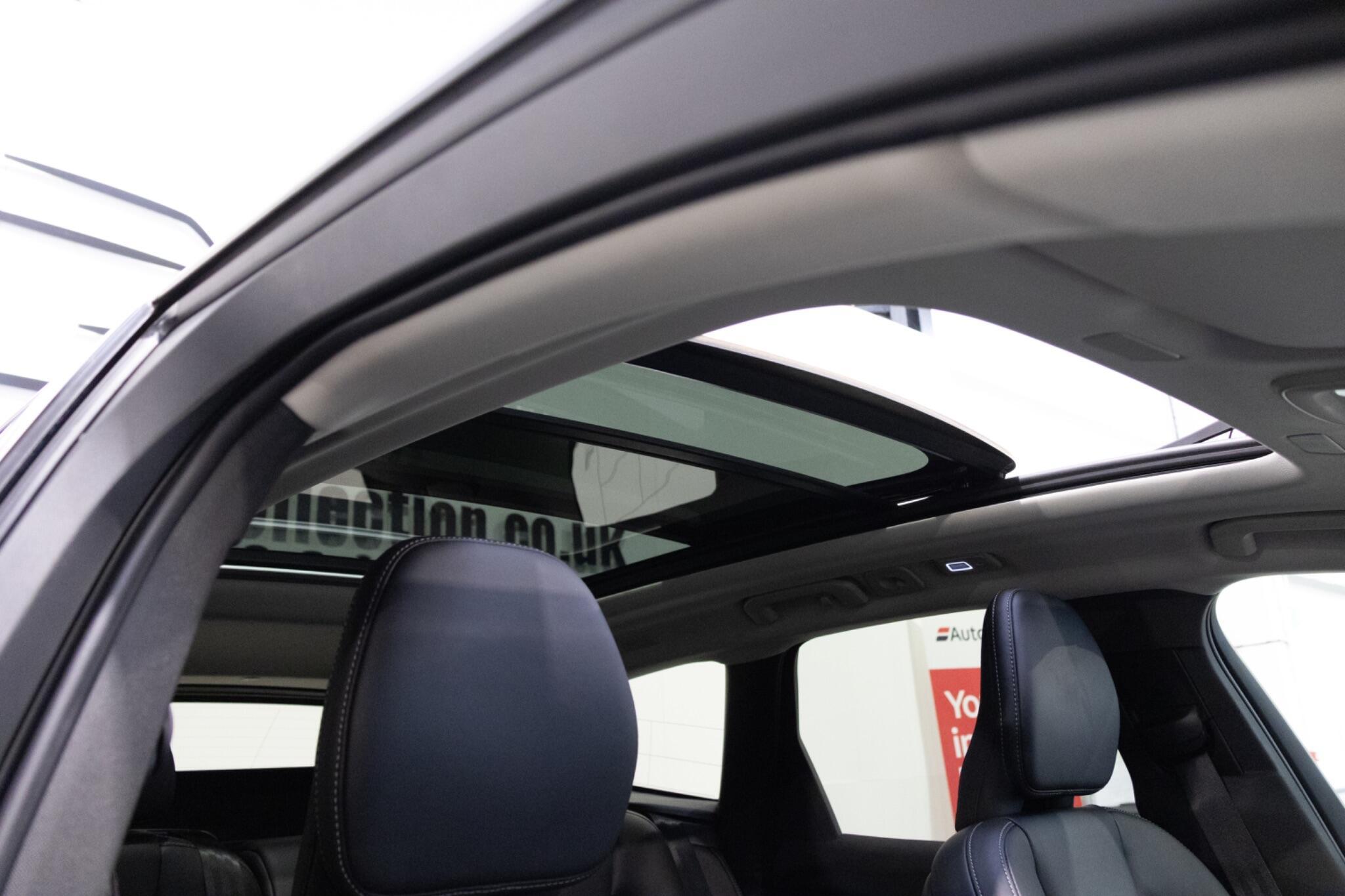 Volvo XC60 - Image 14