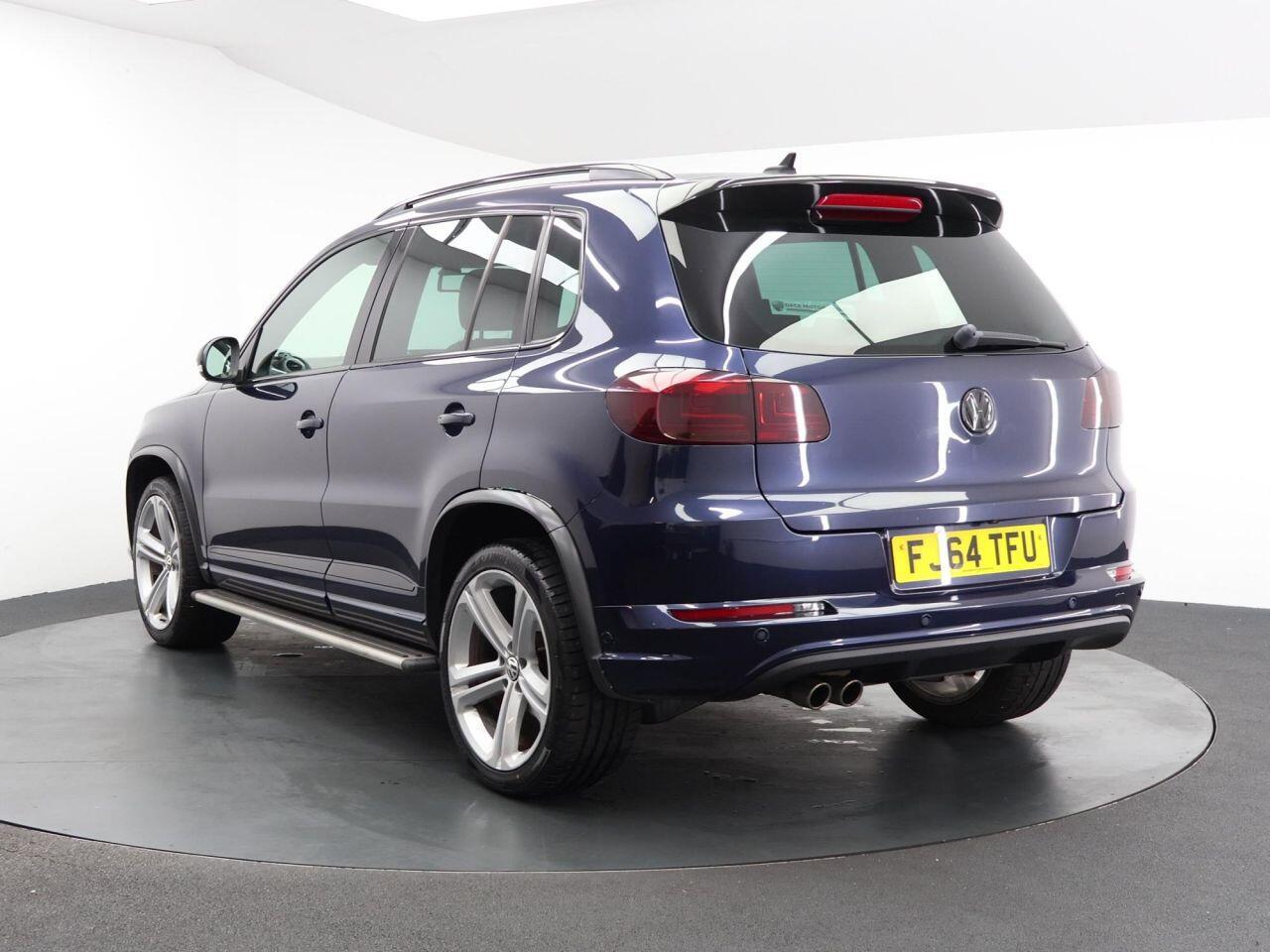 Volkswagen Tiguan - Image 9