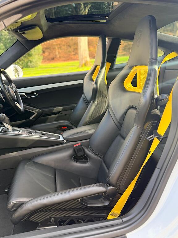 Porsche 911 - Image 5