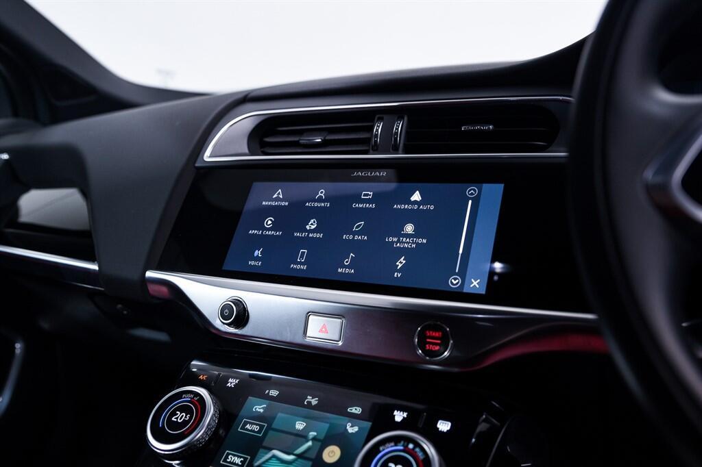 Jaguar I-Pace - Image 24