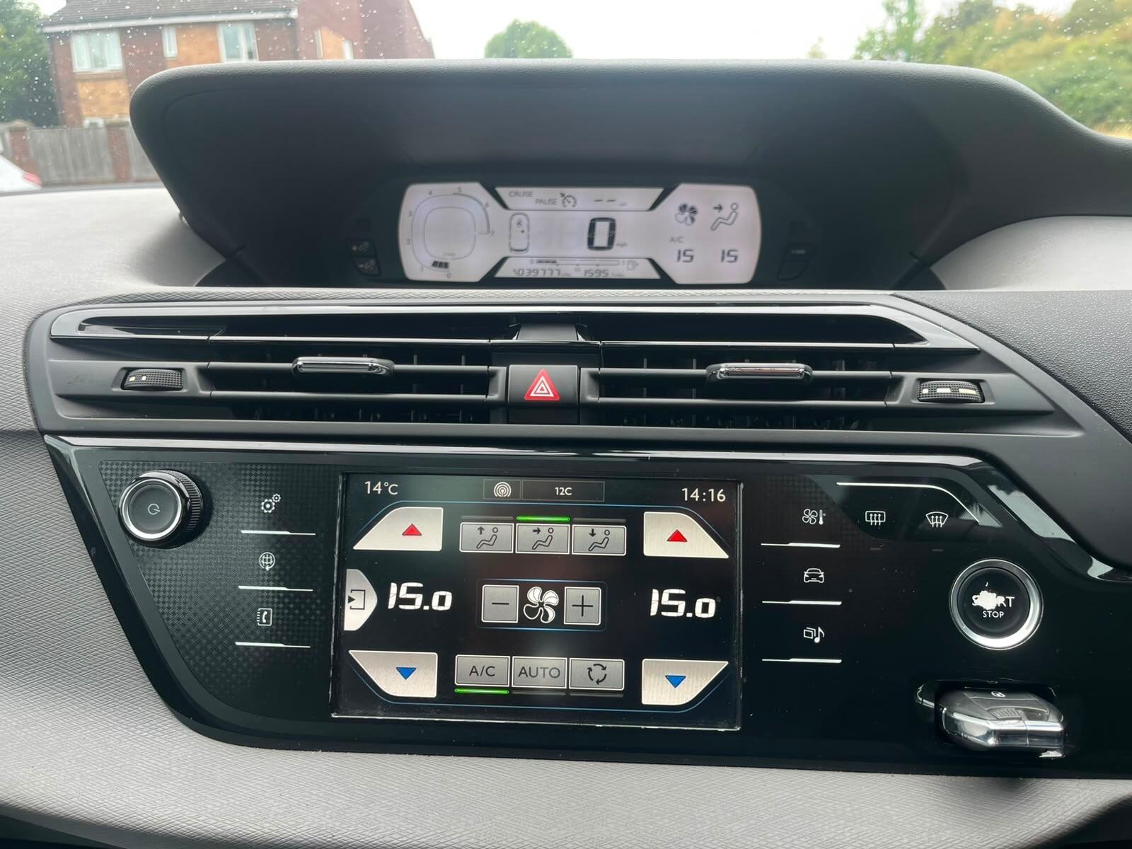 Citroen C4 Picasso - Image 16