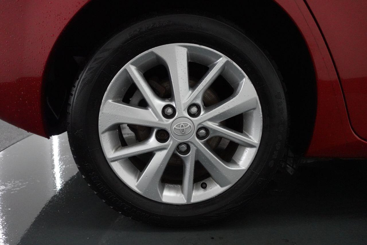 Toyota Auris - Image 12