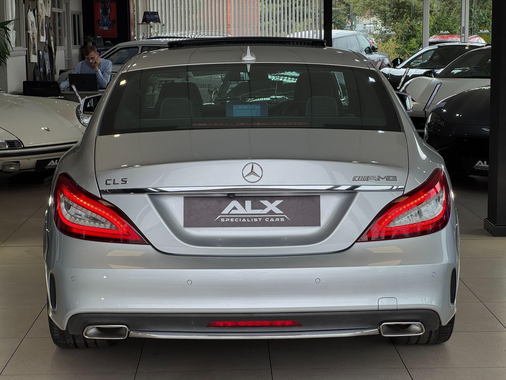 Mercedes CLS - Image 16