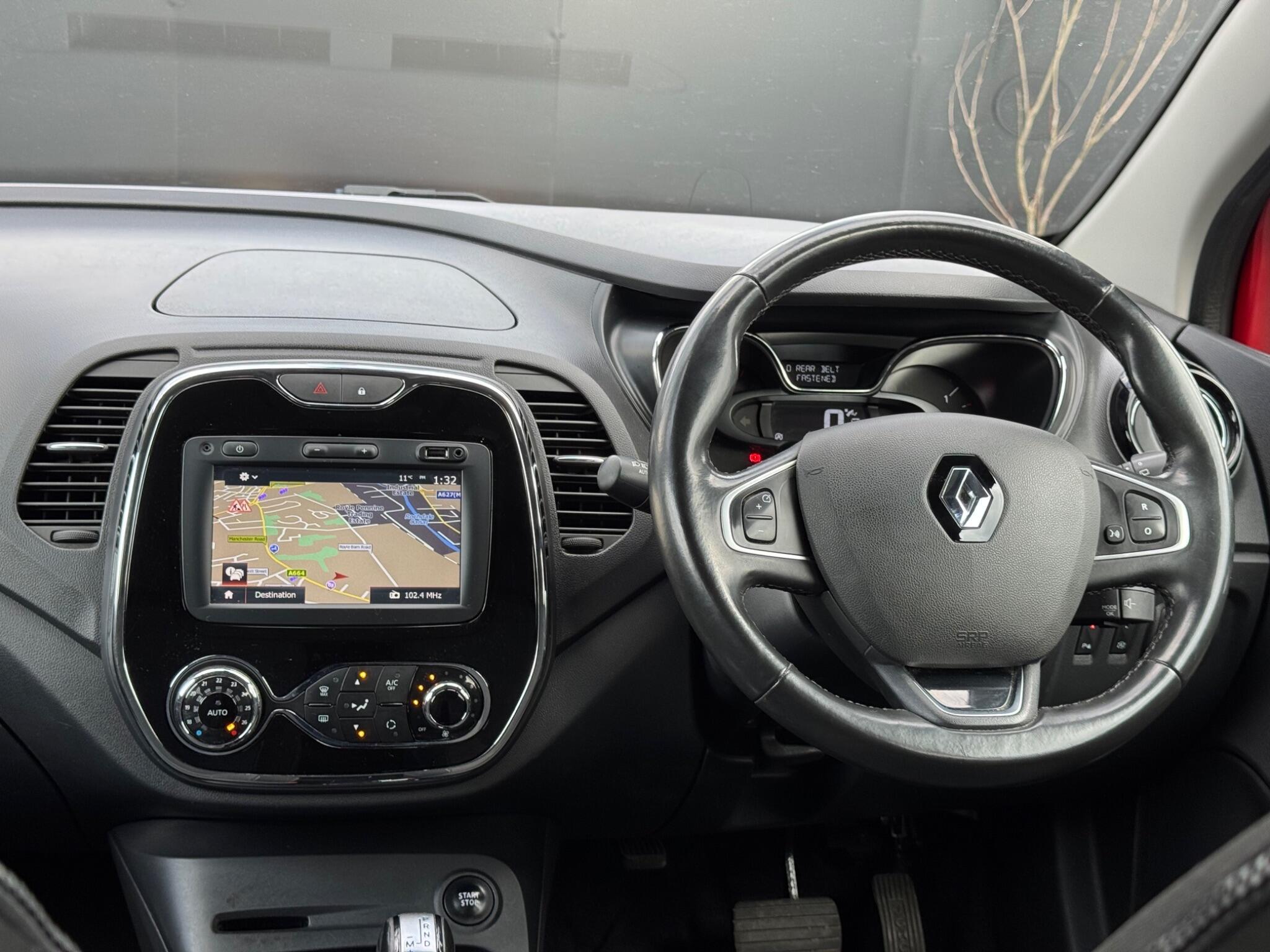 Renault Captur - Image 45